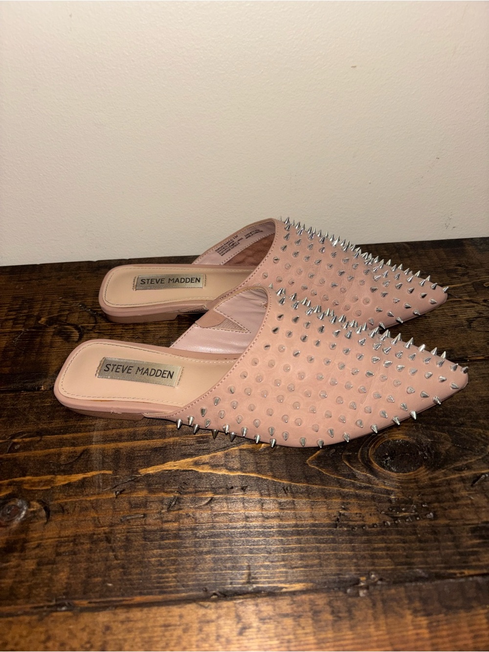 Steve Madden Pink pinpoint Mules size 6.5